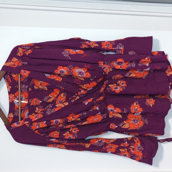 Free People Tops - Free People floral peplum top